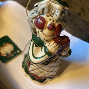 Charming Holiday Figurine with Heart - Green and White